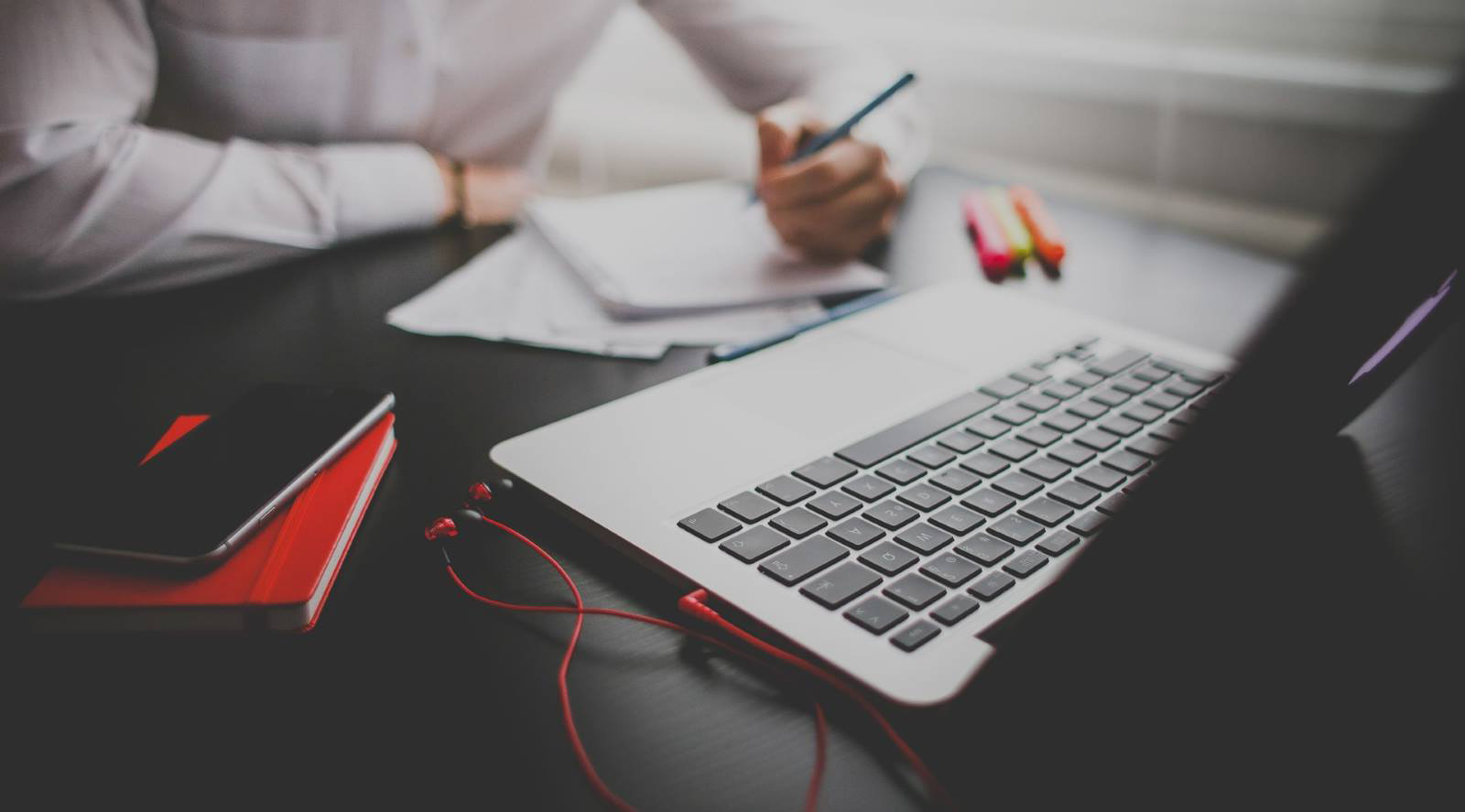 Intralob - Web Design & Development